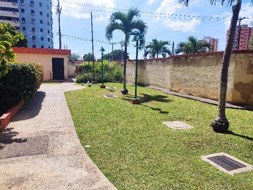Imagen 4 de 20 de Fernando Guerrero Vende Apartamento Valle Alto Mañongo.