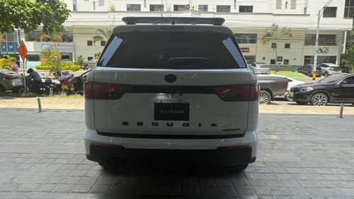 Toyota Sequoia 3.5 V6 Trd Pro