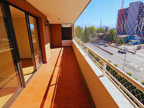 Departamento Recién Remodelado, Excelente Precio!
