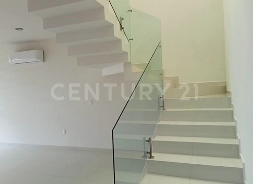 Imagen 6 de 12 de Se Vende Casa En Ococtlán | Colonia Hacienda Del Rincón