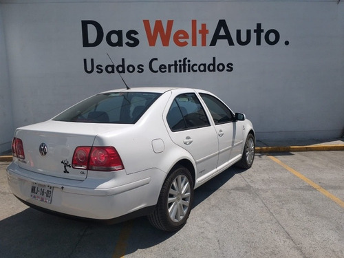 Imagen 6 de 12 de Volkswagen Jetta Clásico 2012 2.0 Cl Team At