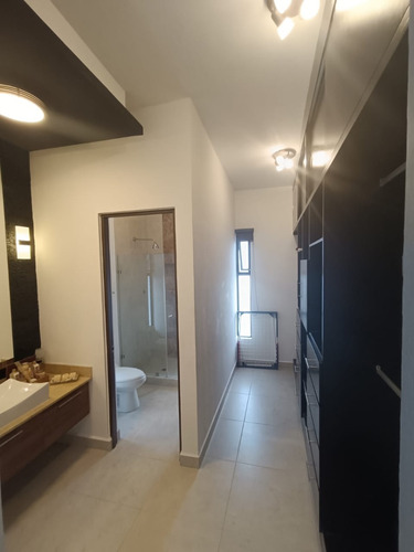 Casa En Renta En Residencial Arbolada 0