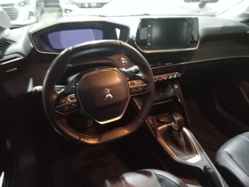 Peugeot 208 1.6 Feline Tiptronic