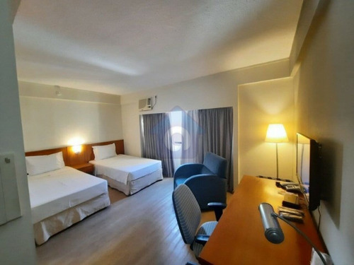 Imagem 6 de 11 de Flat , Proximo Metro ,hospitais , 1kilometro Parque Ibirapuera. - Tw16451