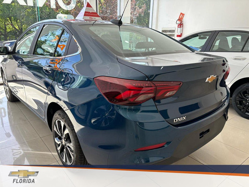 Chevrolet Onix Plus Premiet At
