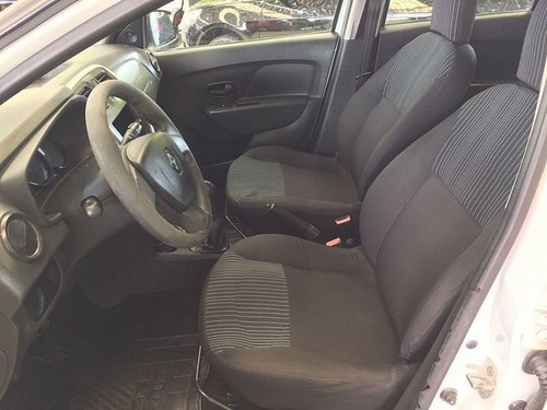 Imagem 8 de 8 de Renault Sandero 1.0 Authentique 16v 2016