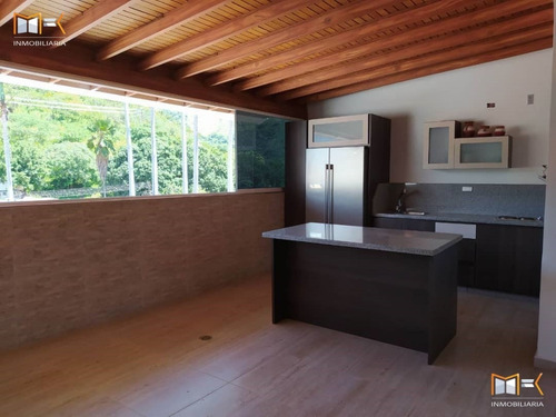 Imagen 5 de 15 de Mk Inmobiliaria Vende A Estrenar Moderno Town House En Catarrana, Maracay / 04126968207
