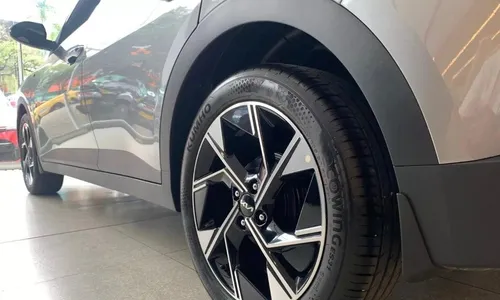 Kia K3 CROSS GT LINE