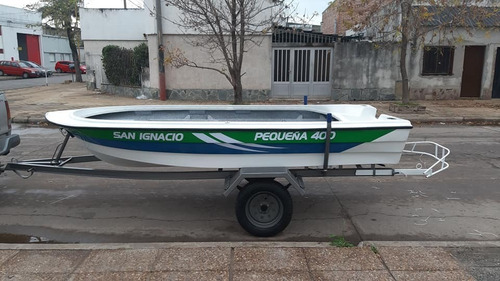 Imagen 4 de 15 de Pequeña 400 Base Sin Trailer