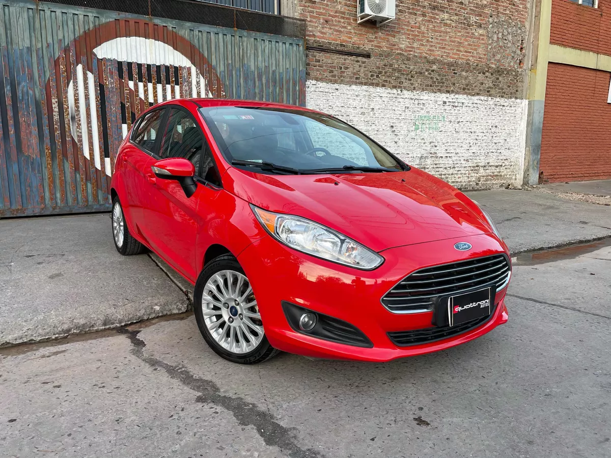 Ford Fiesta Kinetic Design 1.6 Design 120cv Titanium