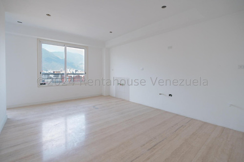 Penthouse En Alquiler En Las Mercedes Abm