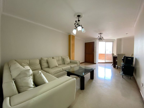 Apartamento En Venta En Medellín - Laureles Cod 64887