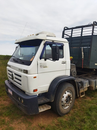 Imagen 9 de 10 de Volkswagen 17 220
