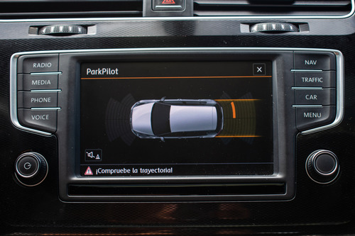 Volkswagen Golf 2.0 Gti Tsi App Connect + Cuero