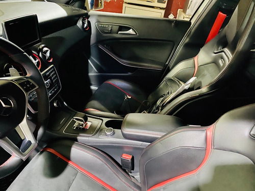 Mercedes Benz A45 Amg
