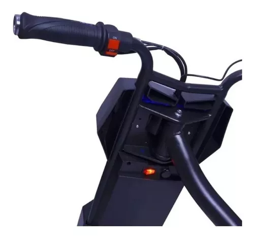 Carrinho Estilo Drift Triciclo Elétrico Tipo Scooter Motorizado 12v Com  Luzes e Som Para Crianças Preto E Vermelho - Importway - Mini Veículos -  Magazine Luiza