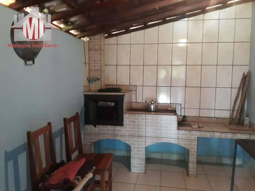 Chácara Com 02 Dormitórios, Bem Cuidada, Terreno Plano, Bairro Povoado À Venda, 1000 M² Por R$ 220.000 - Zona Rural - Pedra Bela/sp - Ch0082