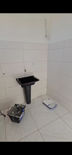 Aluga-se Apartamento 1 Dormitório Com Sacada