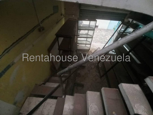 Dennymar, Alquila Local Comercial En El Tocuyo, Ofreciendote Un Ambiente Distribuido En 2 Ambientes, Donde Podrás Dar Continuidad O Inicio A Ese Gran Proyecto Empresarial. Contáctame B5998e