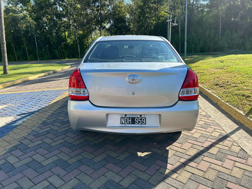 Toyota Etios 1.5 Xs