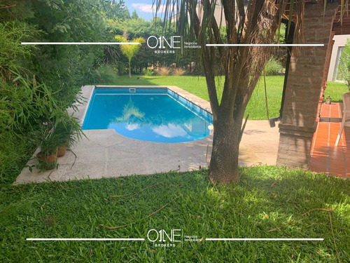 Imagen 2 de 26 de Casa En Espectacular Lote Doble En Esquina !!