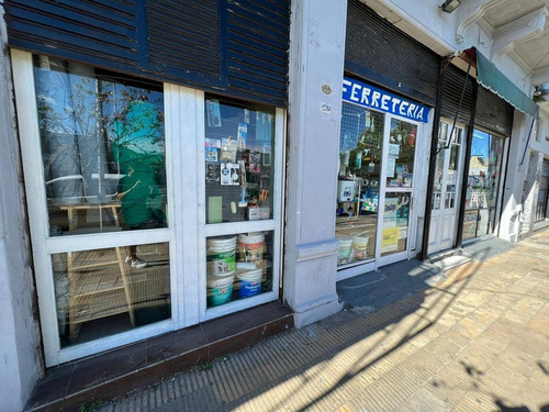 Imagen 4 de 24 de Local - Sarandi