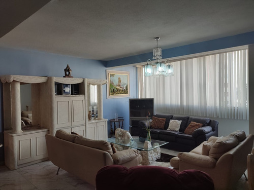 Imagen 23 de 28 de Mariaestela Boada, Vende Excelente Apartamento En Lecheria. 04248354464