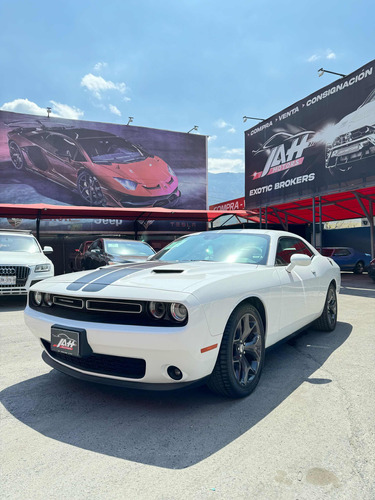 Dodge Challenger 3.7 3.6 Dual Stripes At