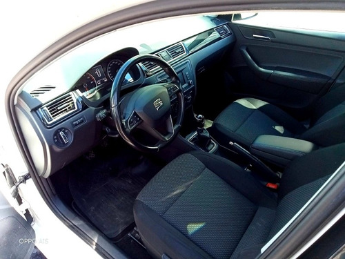 Imagen 10 de 15 de Seat Toledo 2017 1.4 Style Dsg