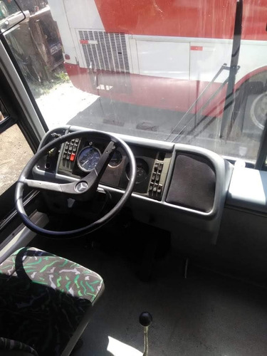 Imagem 6 de 9 de Comil Mercedes Versatile
