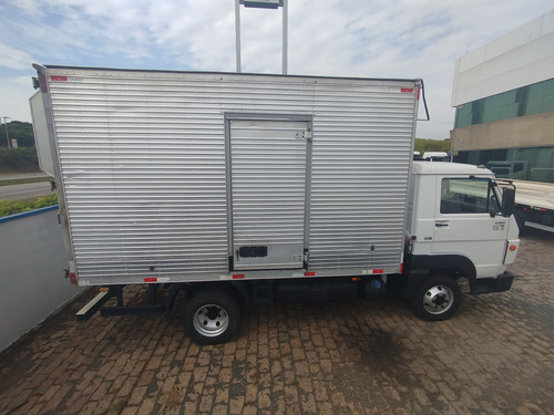 Vw 8.160 4x2 Delivery Baú