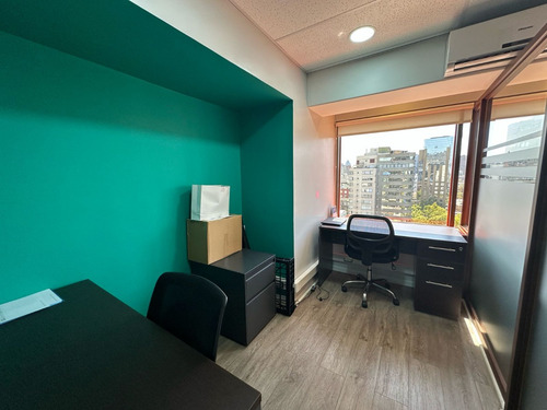 Arriendo Oficina 5 Privados, Sala De Reuniones, 2 Baños