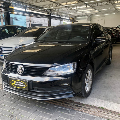 Volkswagen Jetta 2.0 Trendline Flex 4p