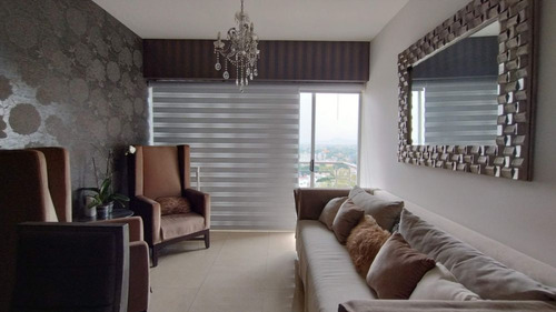 Venta Departamento En Grand Tower Del Valle, Piso 12 Vista Volcanes, 3 Recamaras