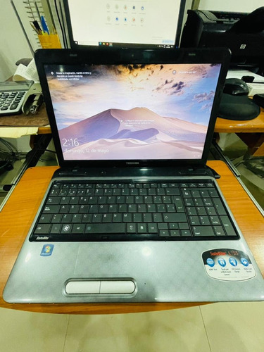 Laptop Toshiba Satéllite L755
