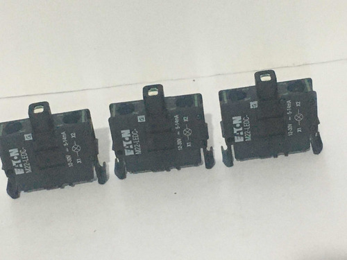 M22-ledc-g Lampara Led Verde 24v Eaton 3pzas Montaje En Caja (Usado)