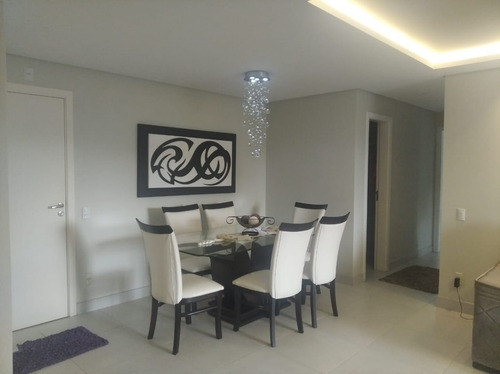 Imagem 2 de 15 de Apartamento A Venda Com 3 Quartos No Bairro Abraao Em Florianopolis - V-81992