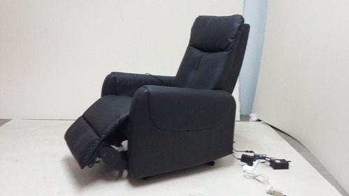 Sillon Masajeador Relax Reclinable Electrico Con Calor Color Negro O Chocolate