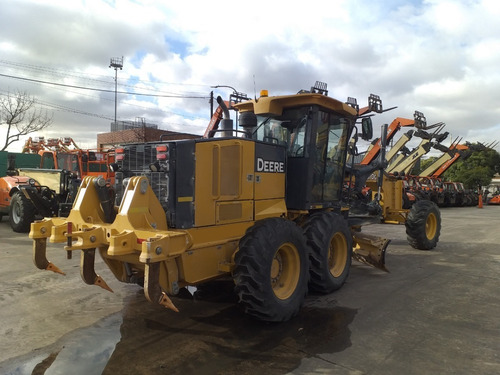 Imagen 2 de 4 de Motoniveladora John Deere 670g Año 2017 Con 5.500hs
