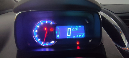 Imagen 13 de 15 de Chevrolet Tracker 1.8 Ltz Fwd Mt 140cv