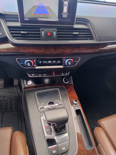 Audi Q5 2.0 L Security