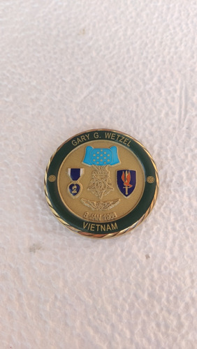 Condecoración Medalla Veterano Guerra Vietnam Gary Wetzel 68