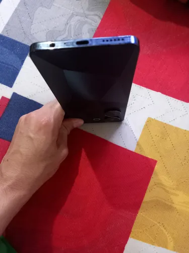 Celular Tecno Camon 20 (Usado)
