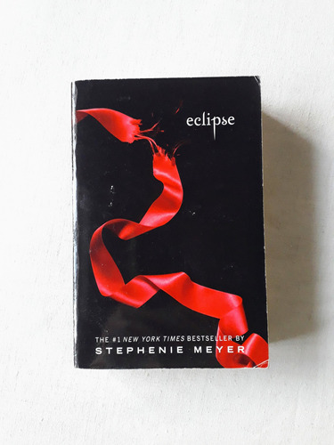 Eclipse - The Twilight Saga Book  - S. Meyer (en Inglés)