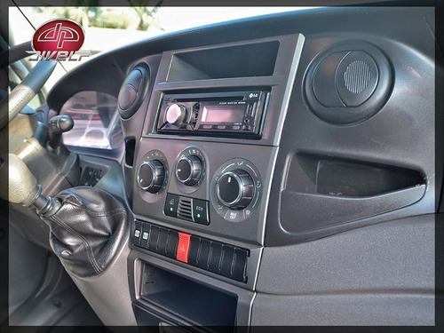 Imagem 7 de 14 de Iveco Daily 35s14 Com Baú