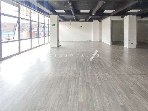 Oficina En Arriendo En Santa Bárbara