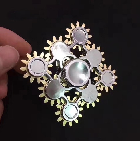 Spinner Metalico De 9 Engranes Hot Sale