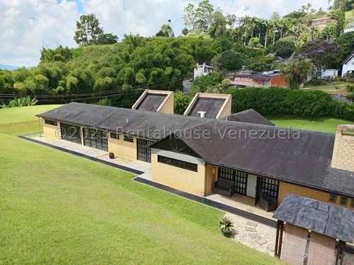 Casa Espectacular Y De Lujo Lista Para Disfrutar Espectaculares Jardines Y Hermosa Vista A La Venta En Oripoto #24-8975 On Caracas - Baruta