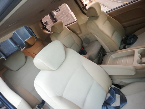 Imagen 8 de 8 de Hyundai H1 2.5 Premium 1 170cv Mt