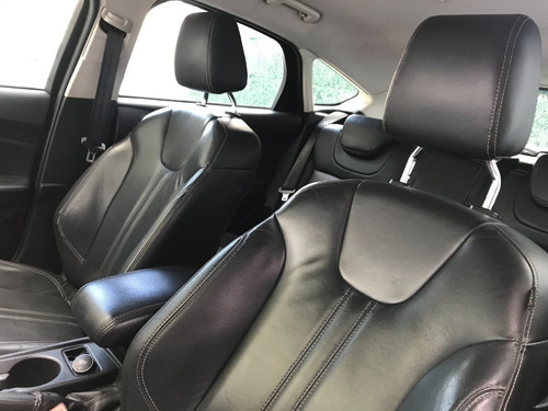 Ford Focus Iii Se 2.0l N Mt Año 2015 - Liv Motors
